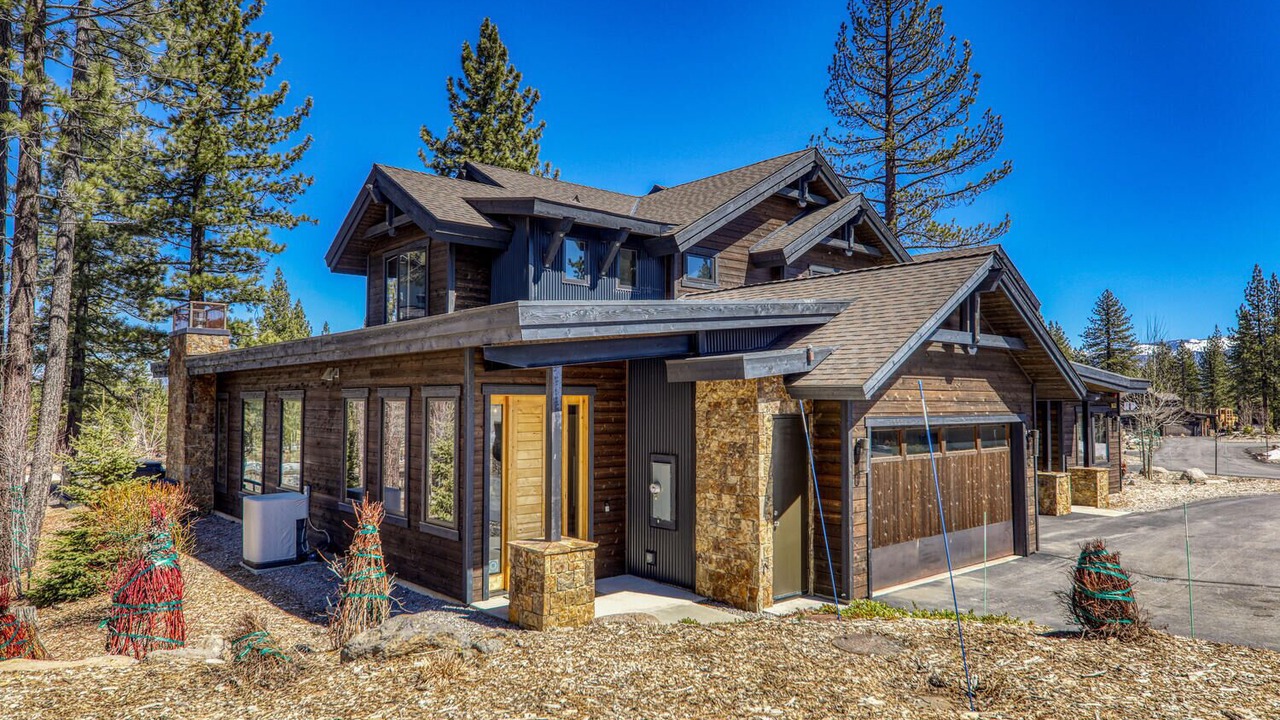 Photo of Outdoor in Ponderosa Palisades
