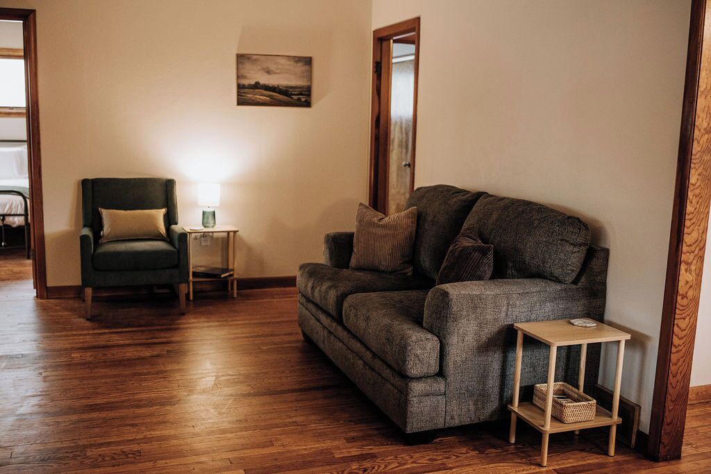 Photo of Others in Hermann