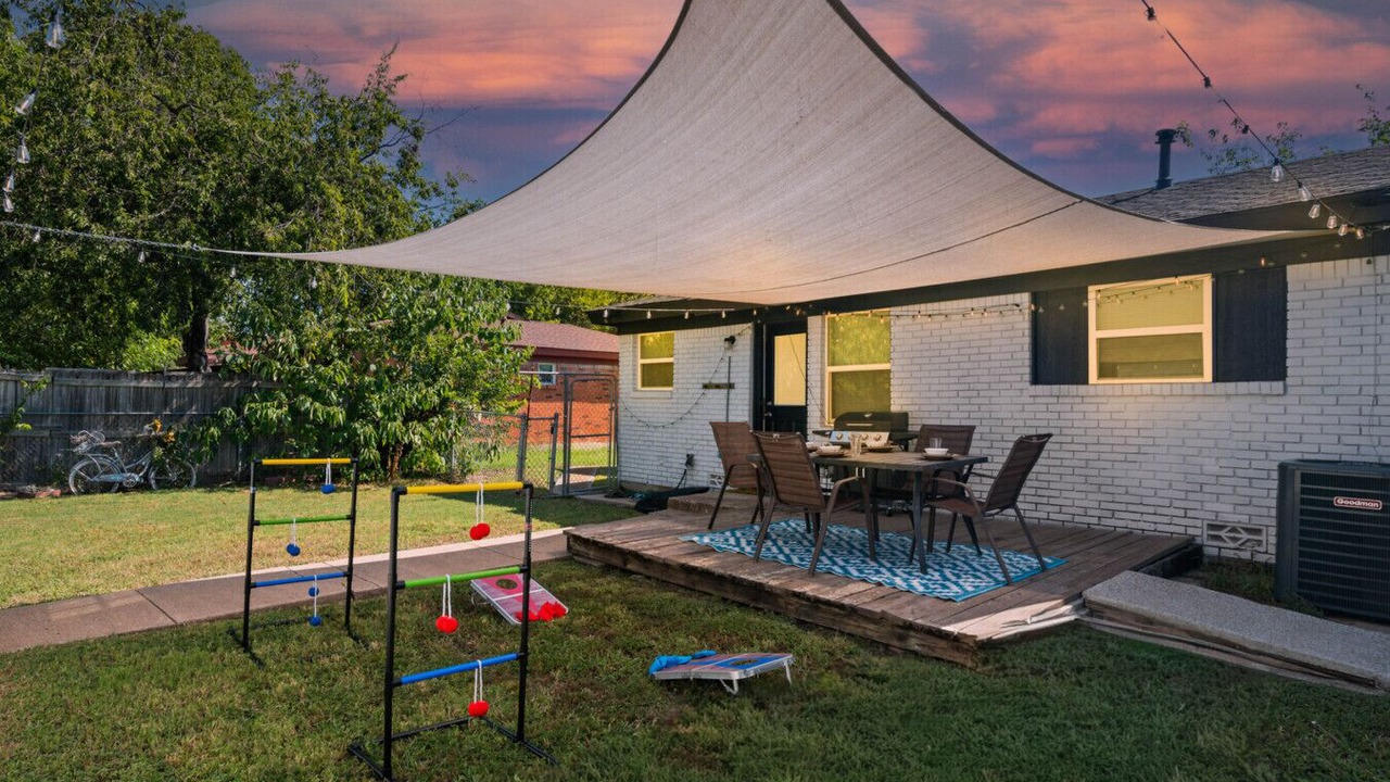 Photo of Outdoor in Haltom City