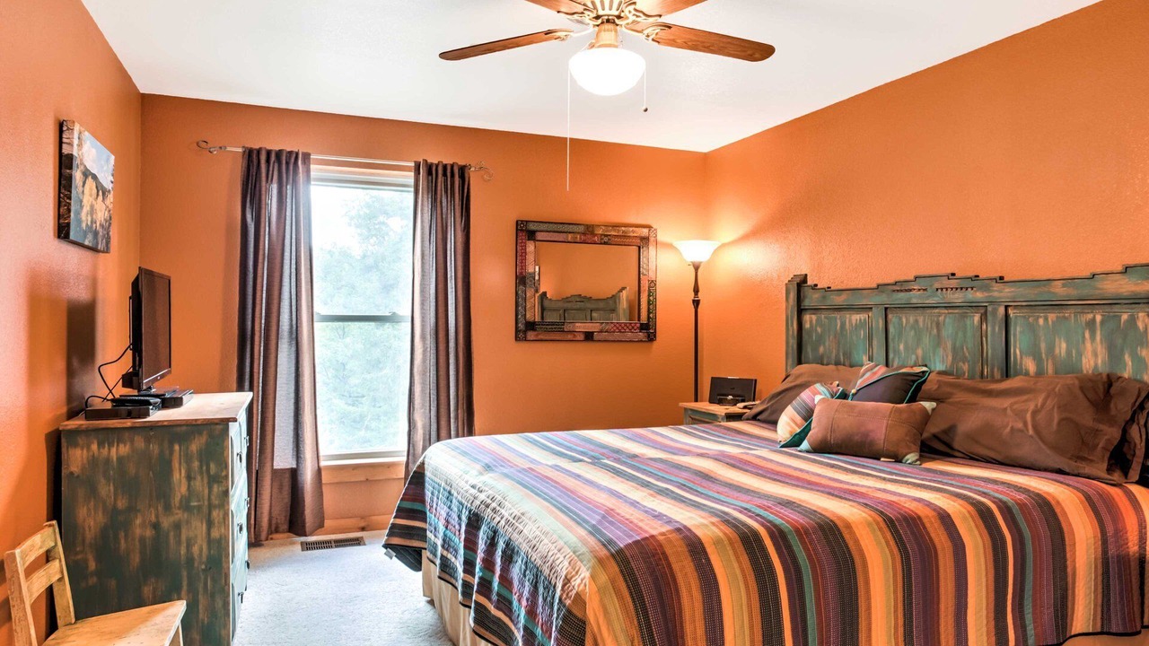 Photo of Bedroom in Cloudcroft