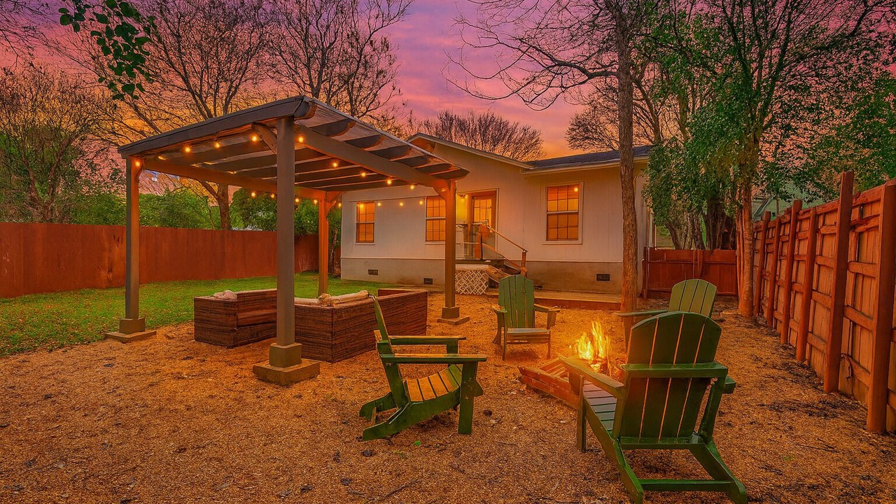 Photo of Outdoor in Galindo