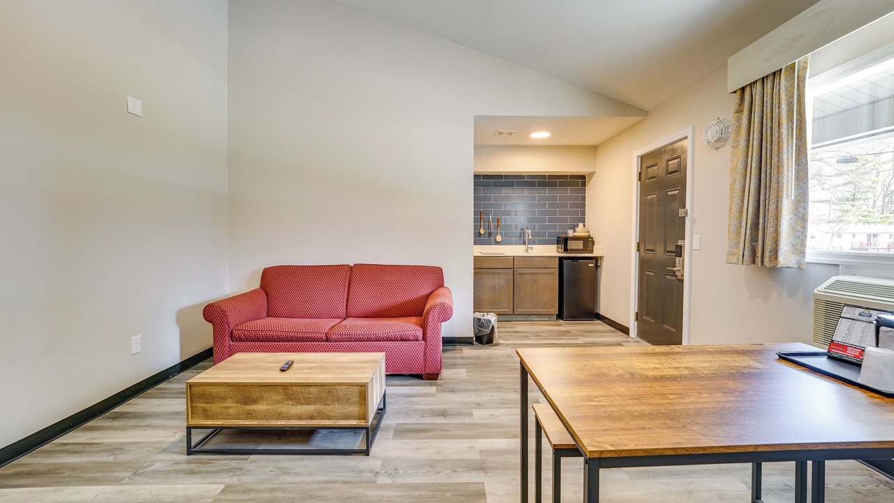 Photo of Livingroom in Port Huron