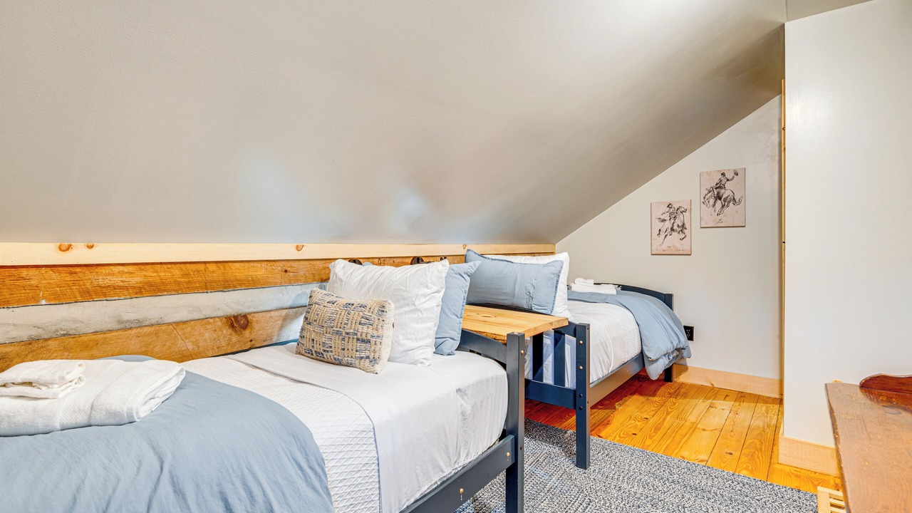 Photo of Bedroom in Cherokee