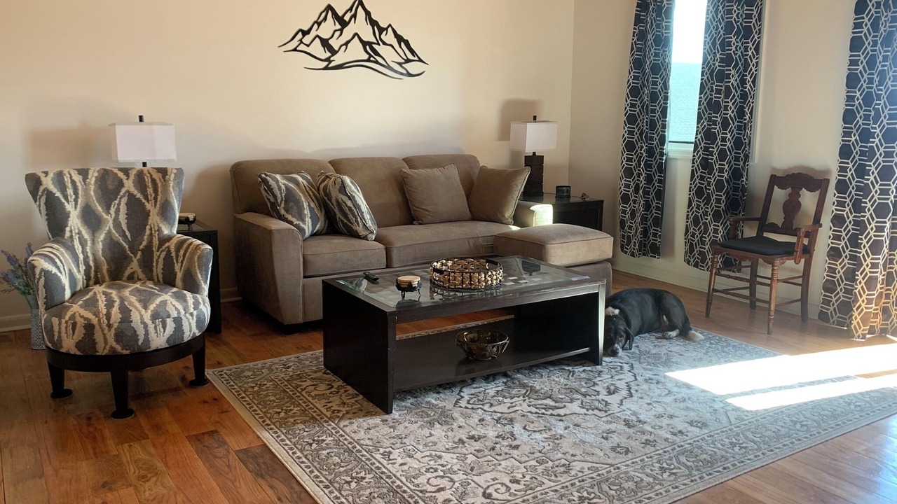 Photo of Livingroom in Maurertown