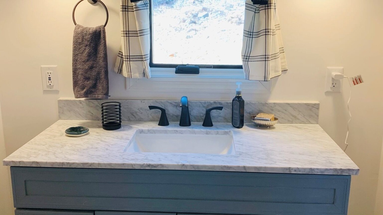 Photo of Bathroom in Maurertown