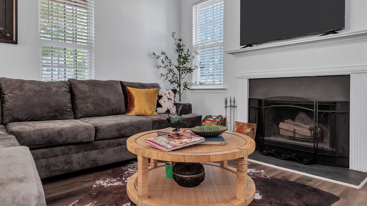 Photo of Livingroom in Collier Heights