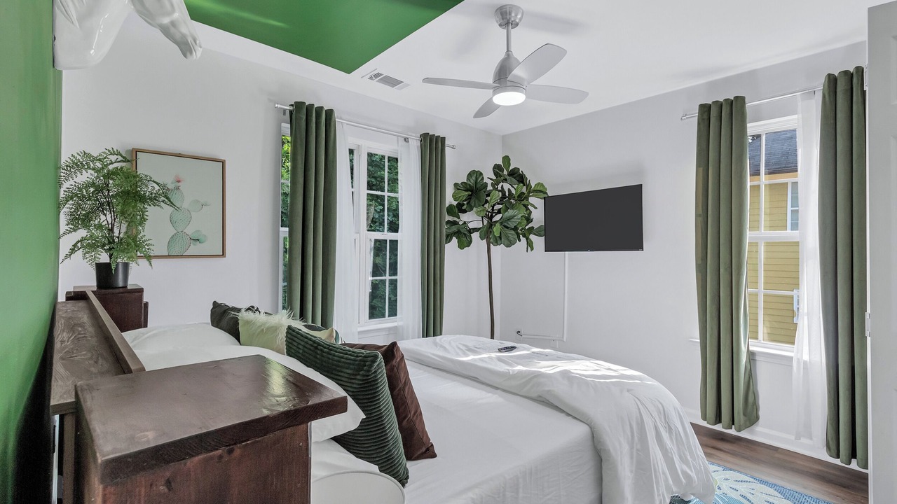 Photo of Bedroom in Collier Heights