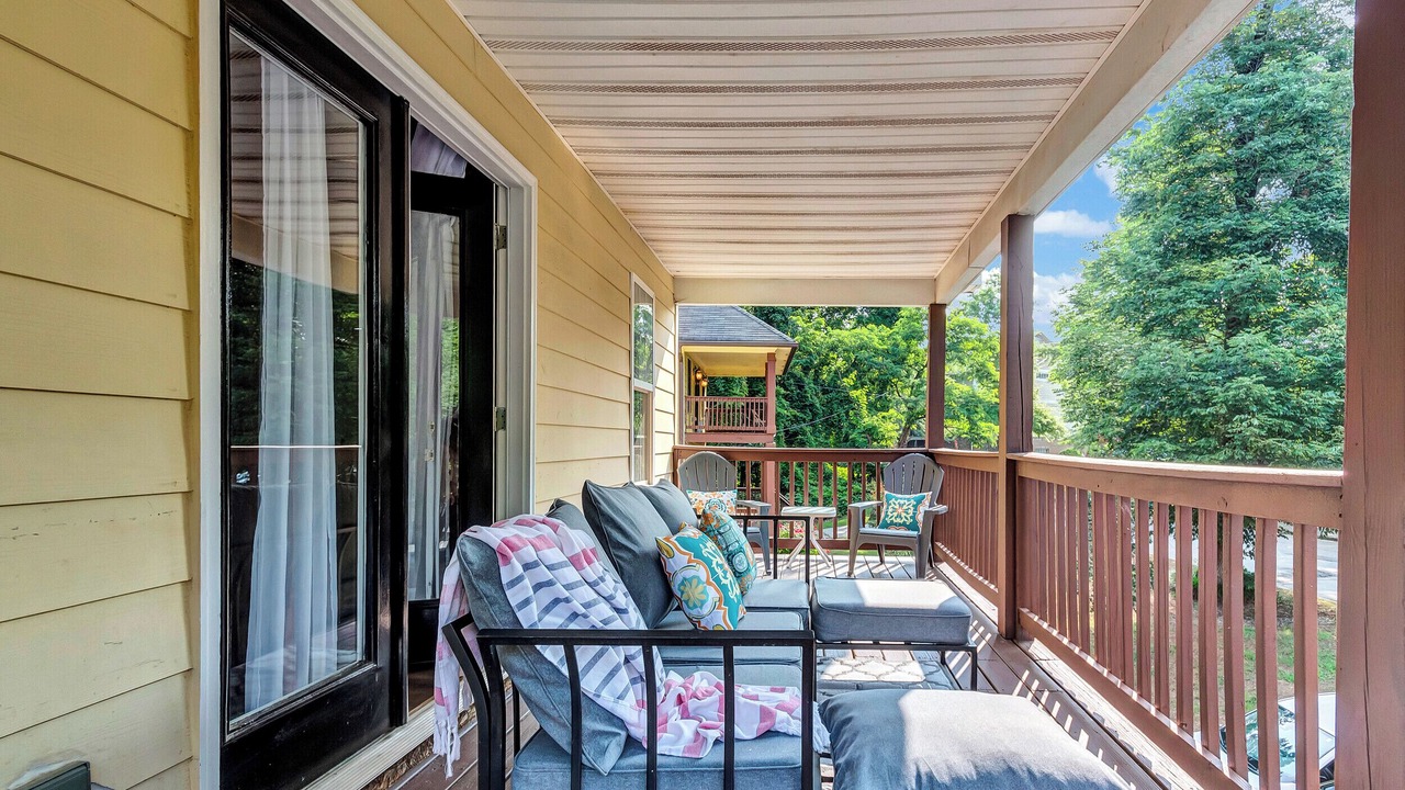 Photo of Outdoor in Collier Heights
