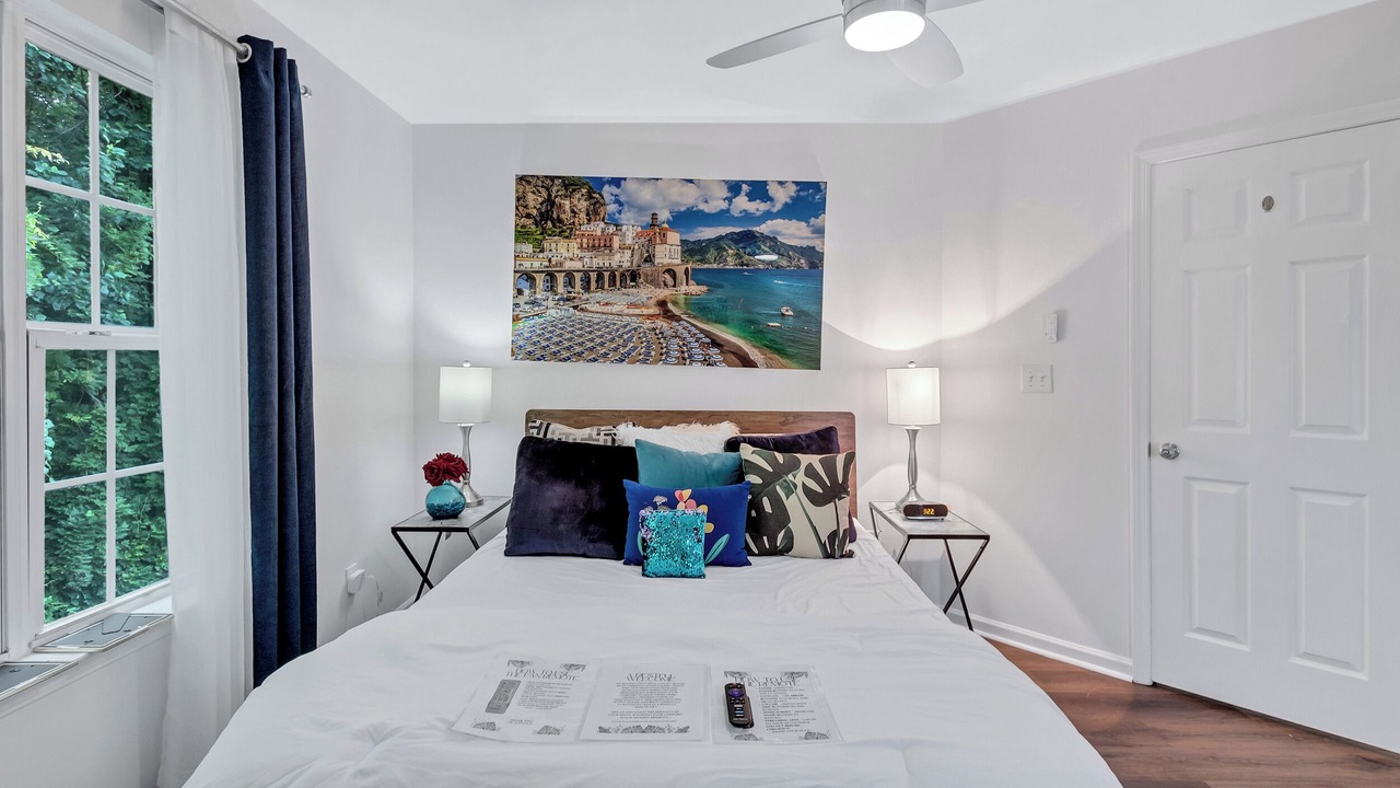 Photo of Bedroom in Collier Heights