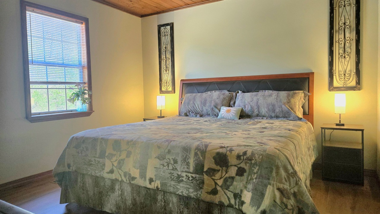 Photo of Bedroom in Tumbling Shoals