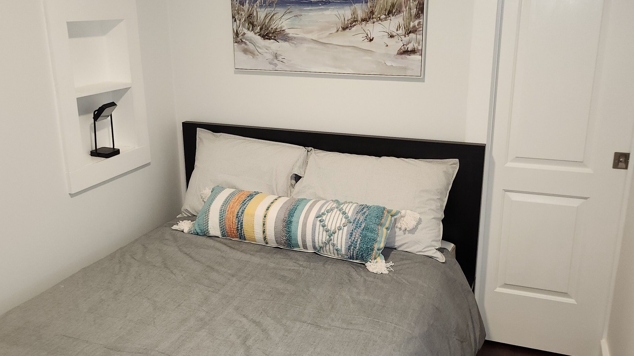 Photo of Bedroom in Manor