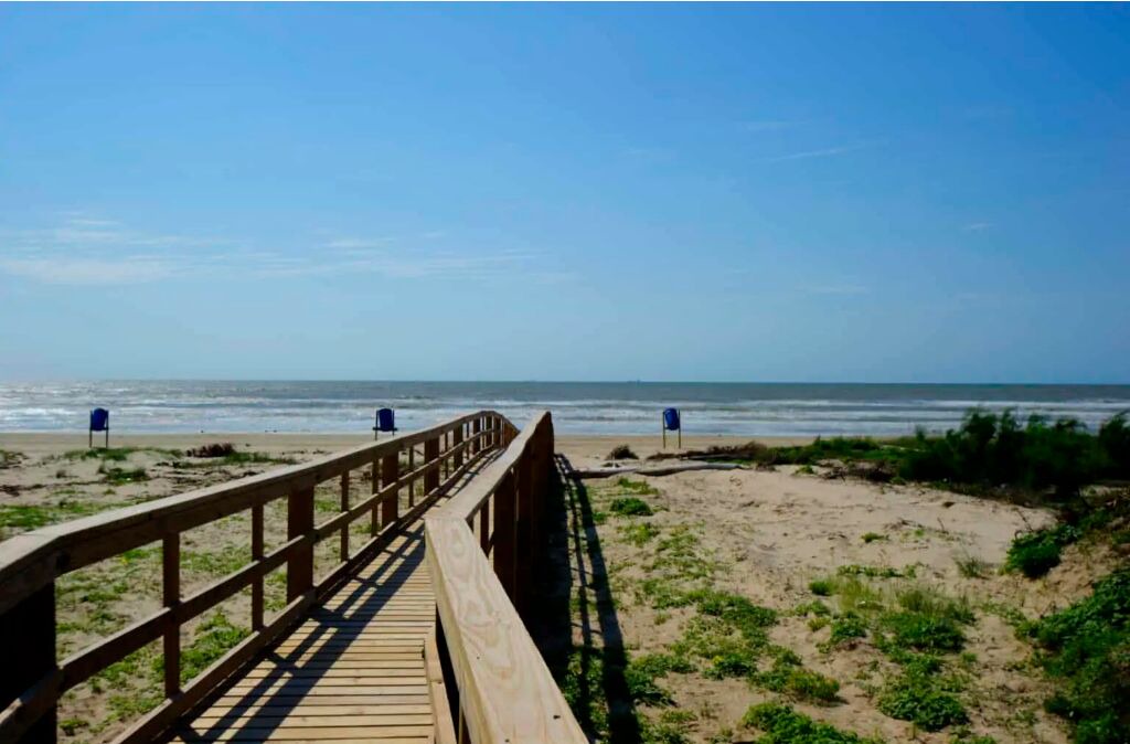 Photo of Others in Surfside Beach