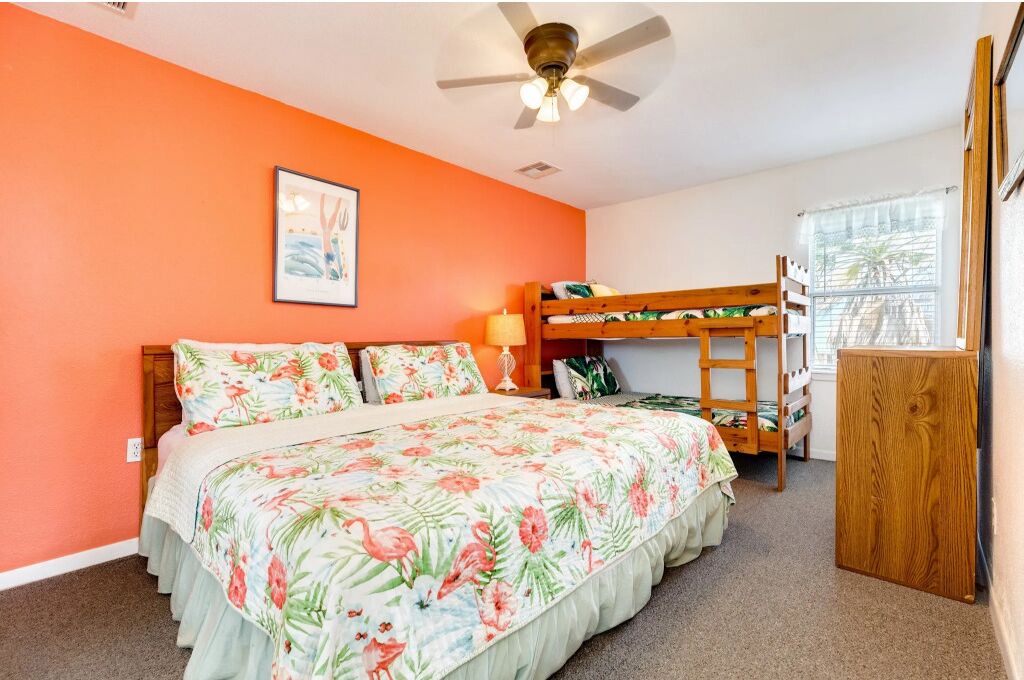 Photo of Bedroom in Surfside Beach