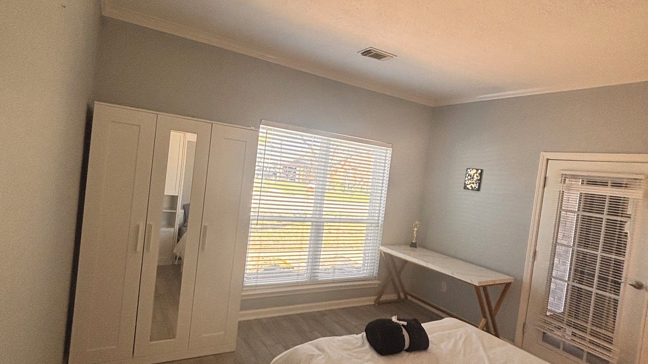 Photo of Bedroom in Heritage Park