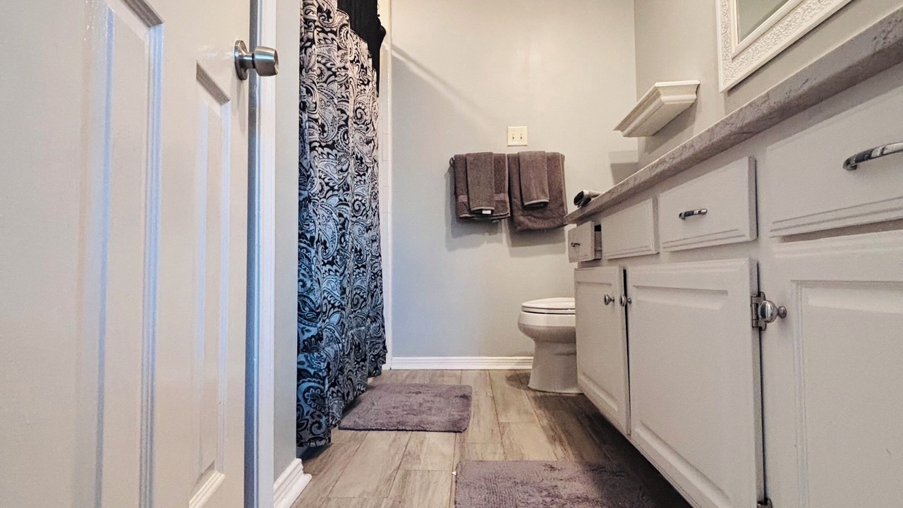 Photo of Bathroom in Heritage Park