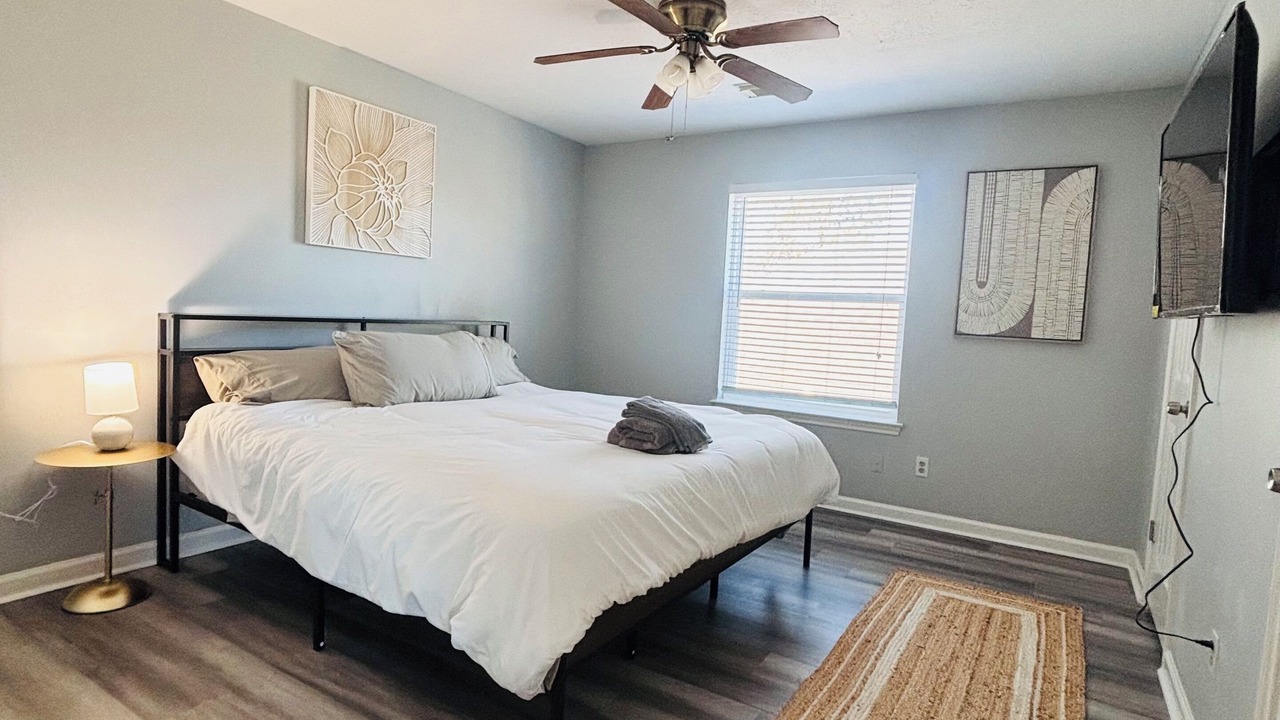 Photo of Bedroom in Heritage Park