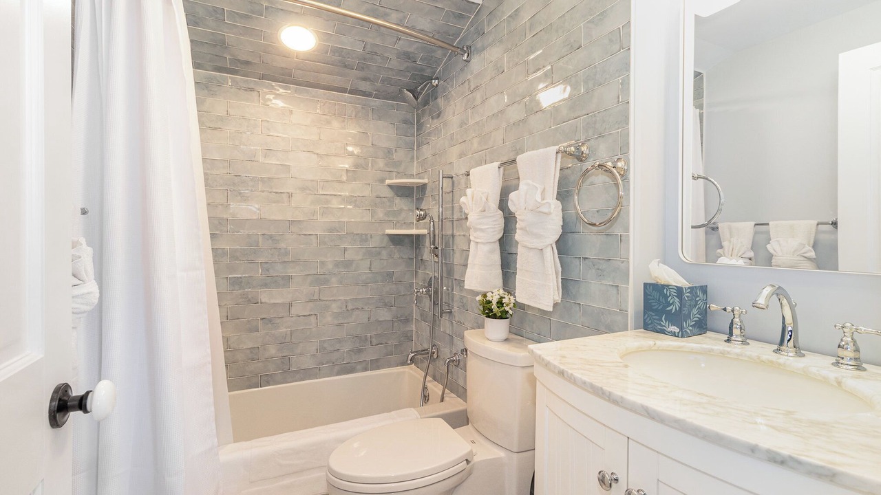 Photo of Bathroom in Gettysburg