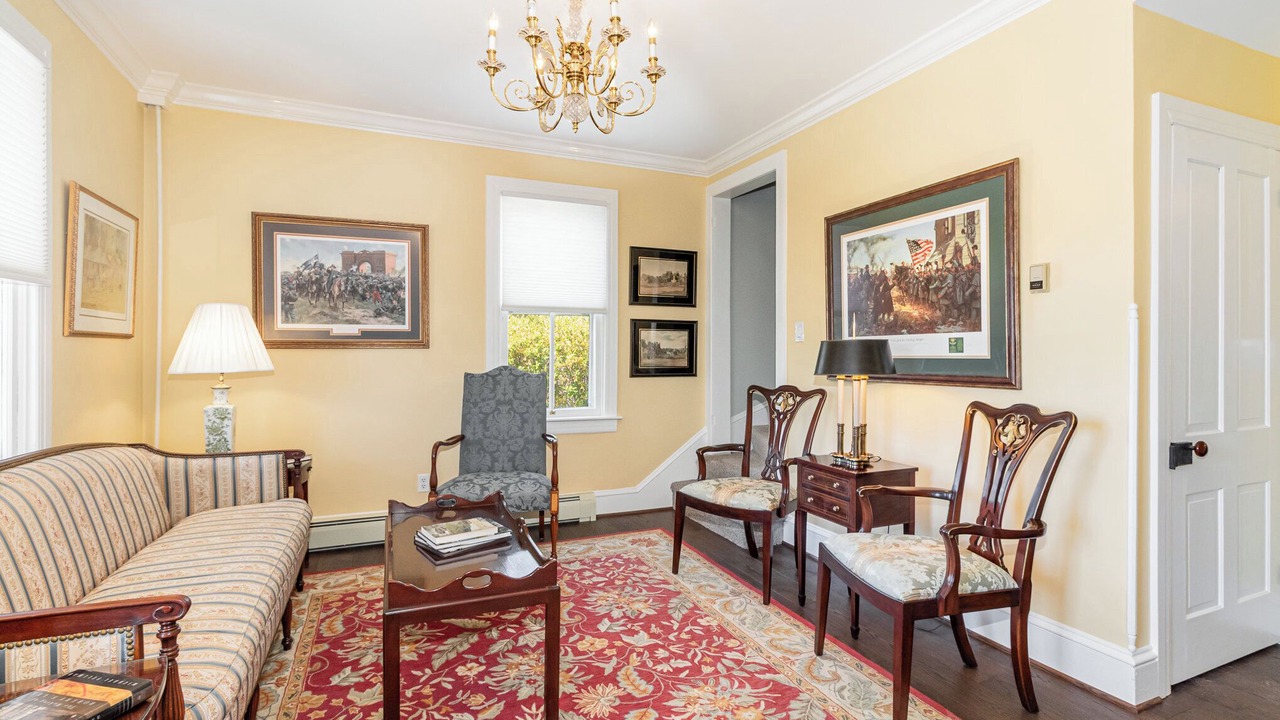Photo of Livingroom in Gettysburg