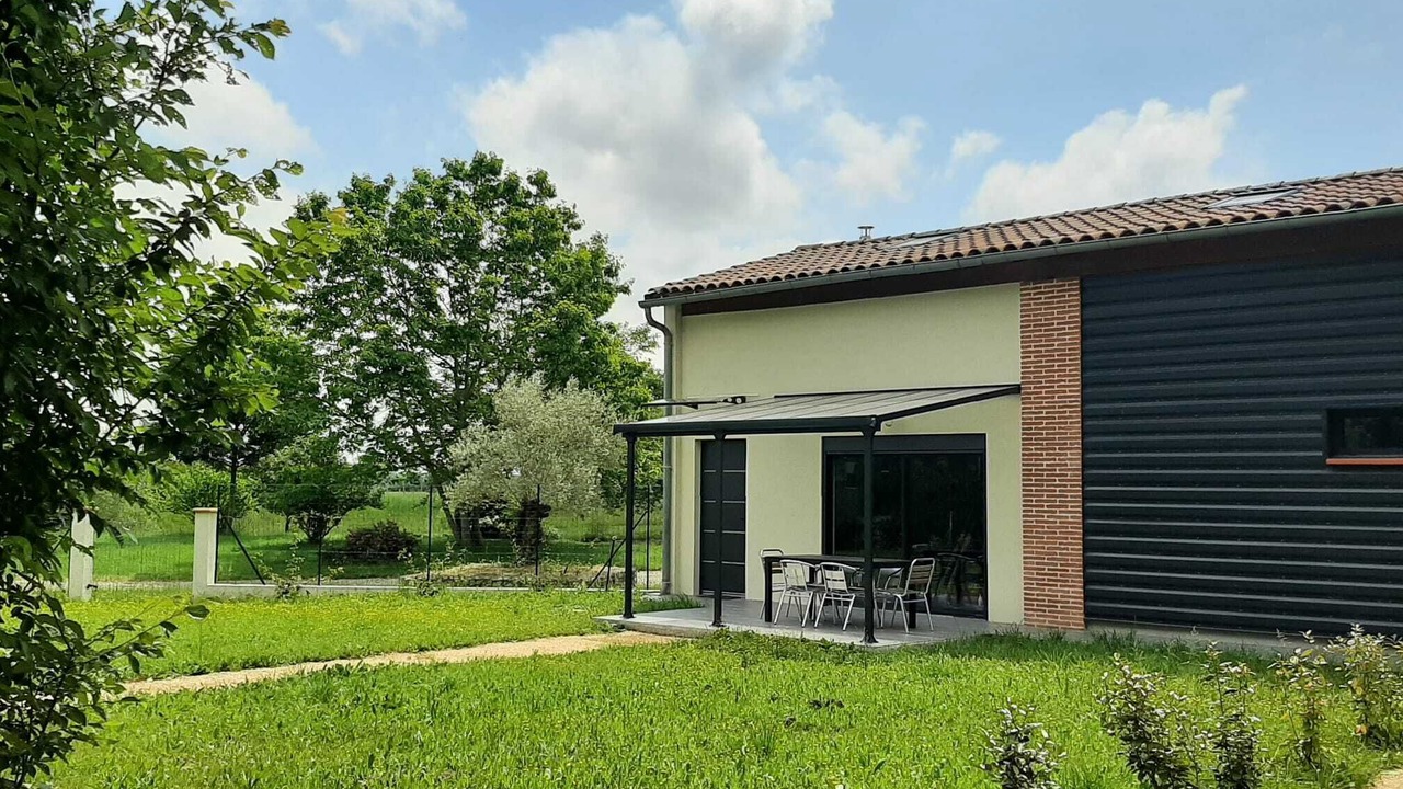 Photo of Outdoor in Vacquiers