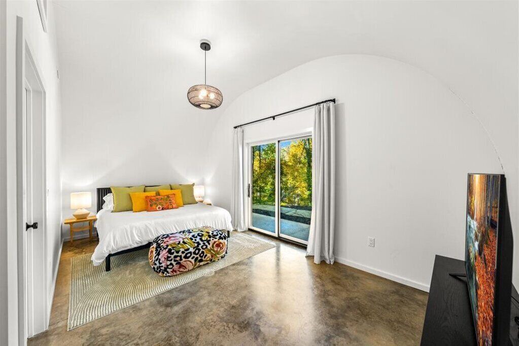 Photo of Bathroom in Ashley Oaks