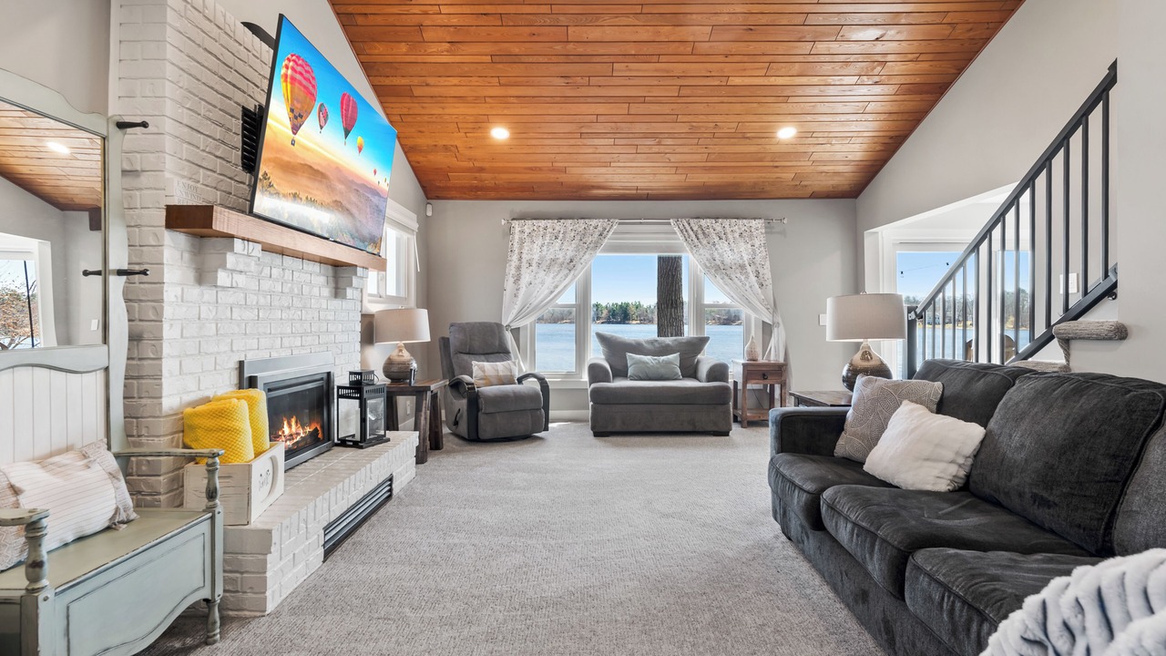 Photo of Livingroom in Brainerd