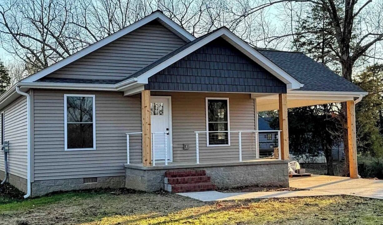 Photo of Outdoor in Benton