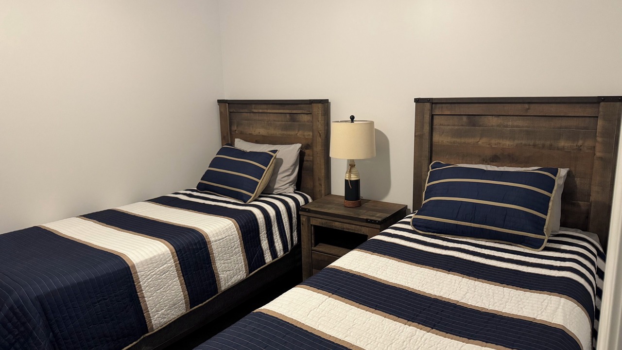 Photo of Bedroom in Benton