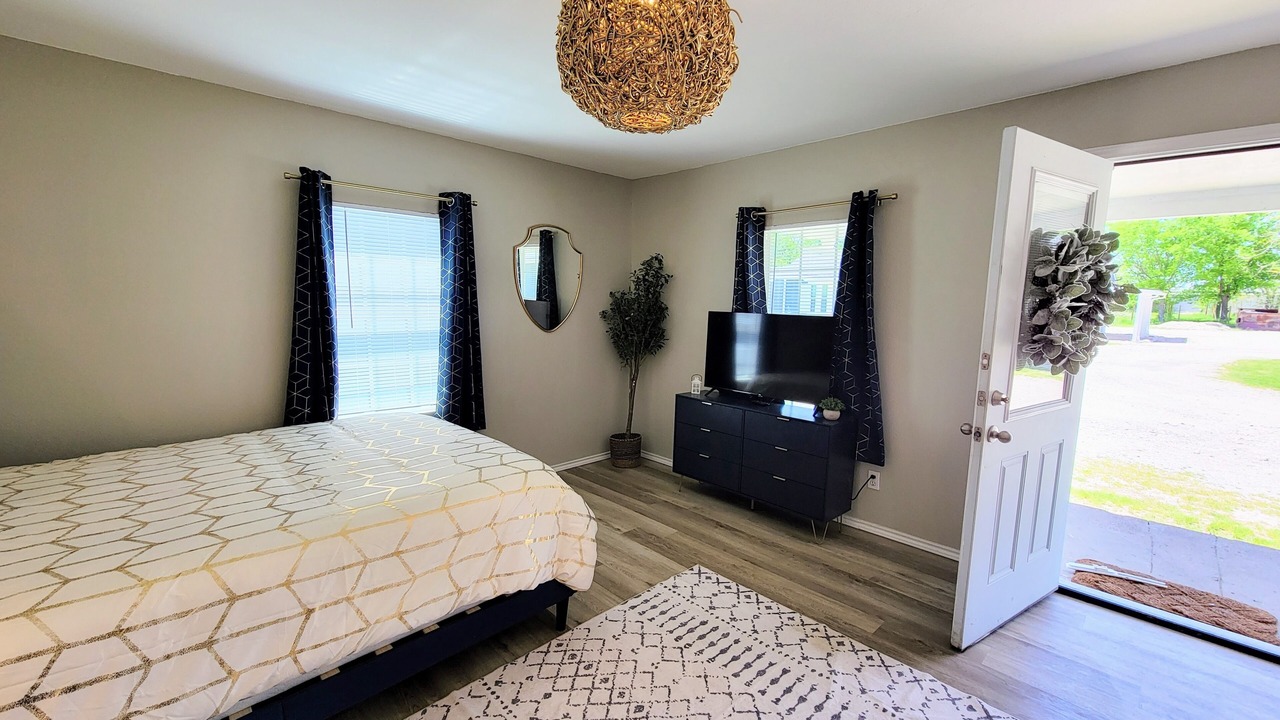 Photo of Bedroom in West Tawakoni