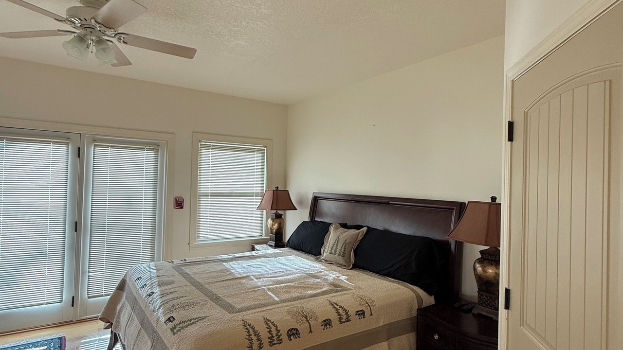 Photo of Bedroom in Eminence