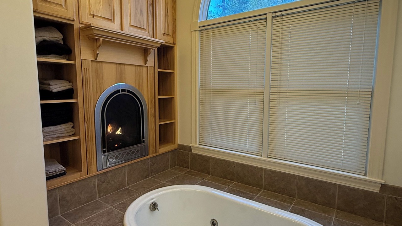 Photo of Bathroom in Eminence