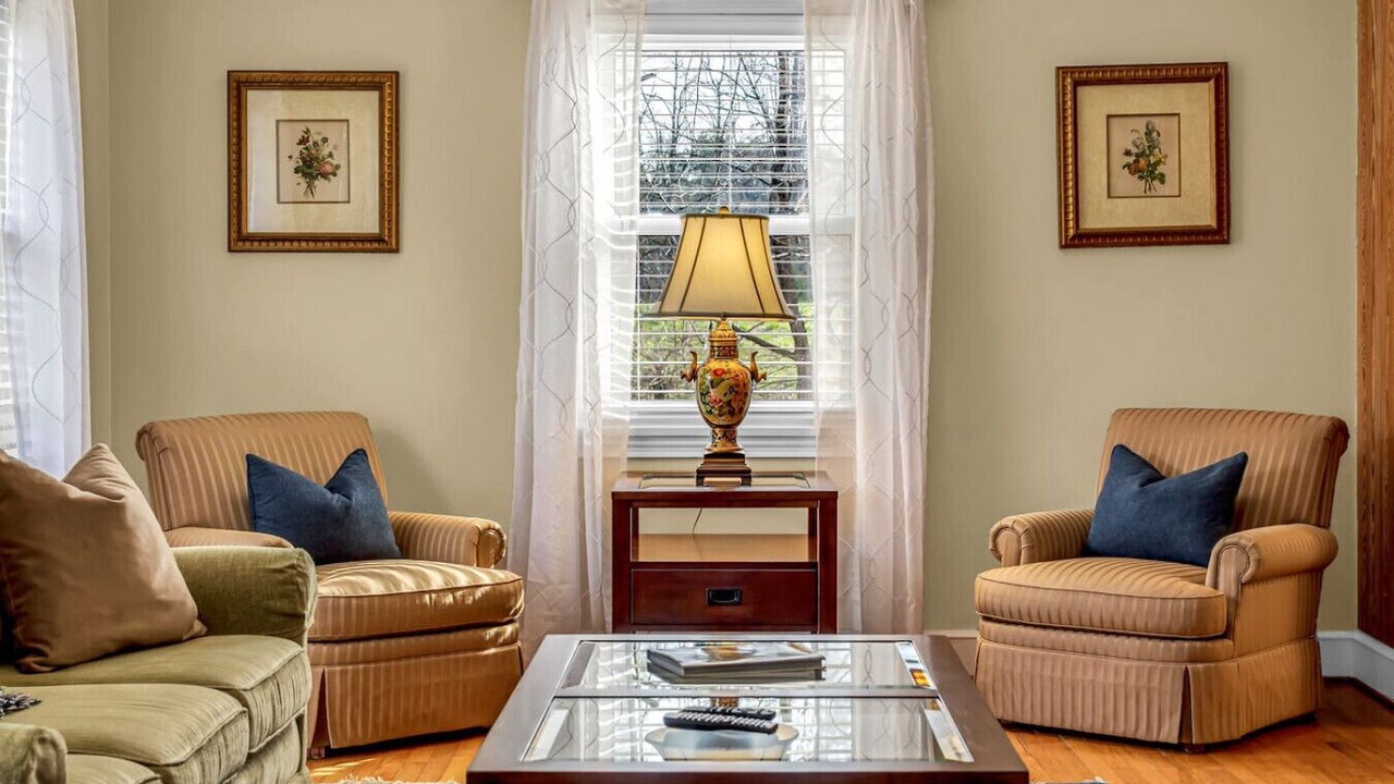 Photo of Livingroom in Greensboro