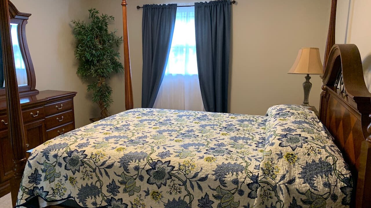 Photo of Bedroom in High Point