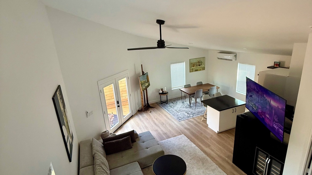 Photo of Livingroom in Ponderosa Forest
