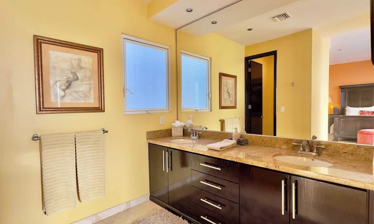 Photo of Bathroom in Playas De Tijuana