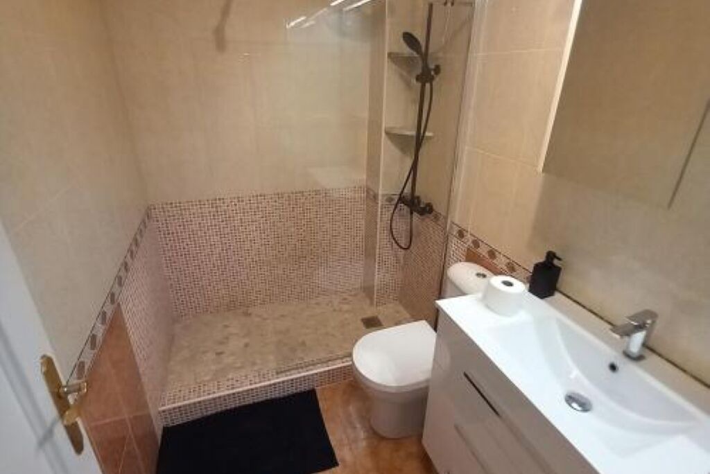 Photo of Bathroom in Algorfa