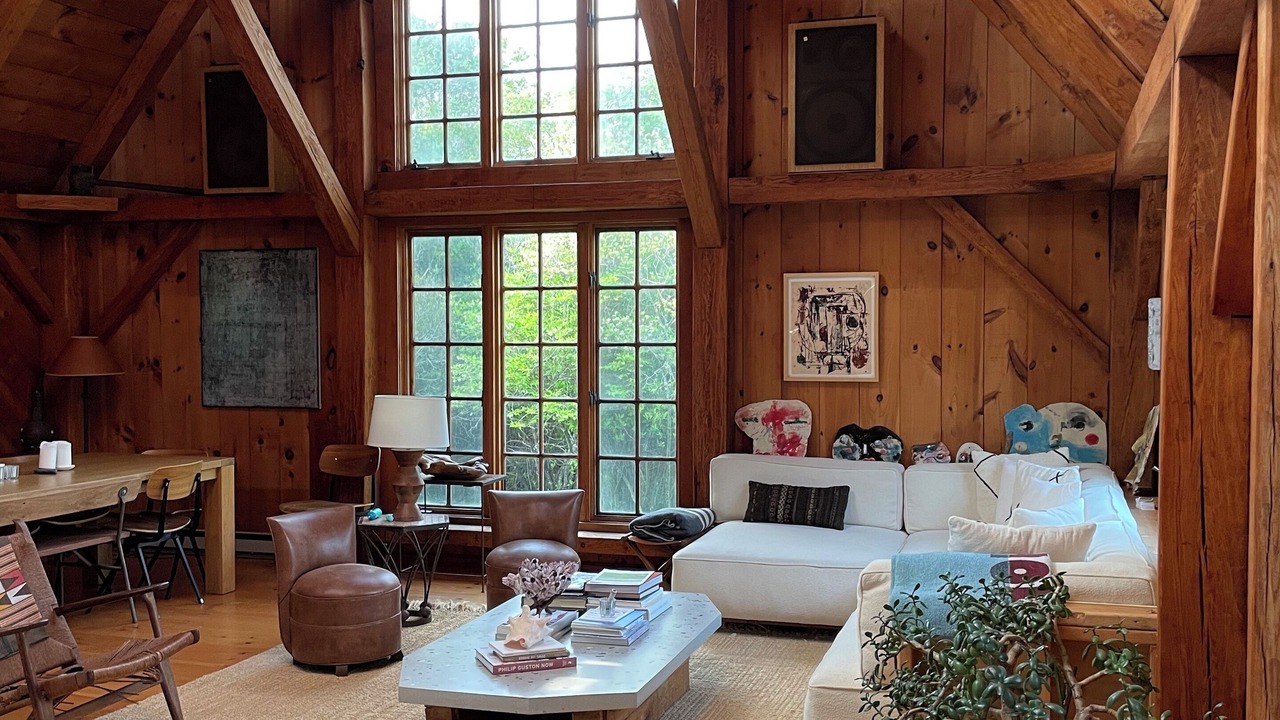 Photo of Livingroom in Montauk