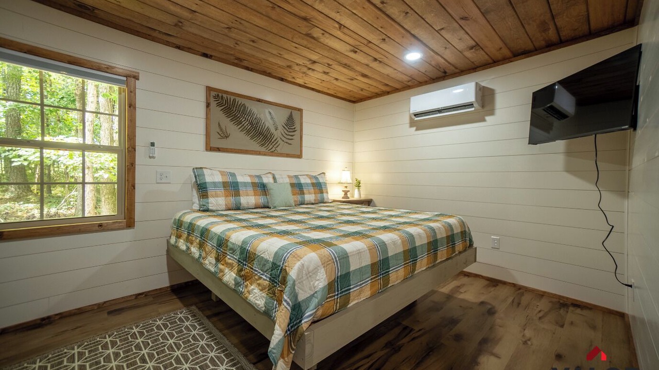 Photo of Bedroom in Fort Payne