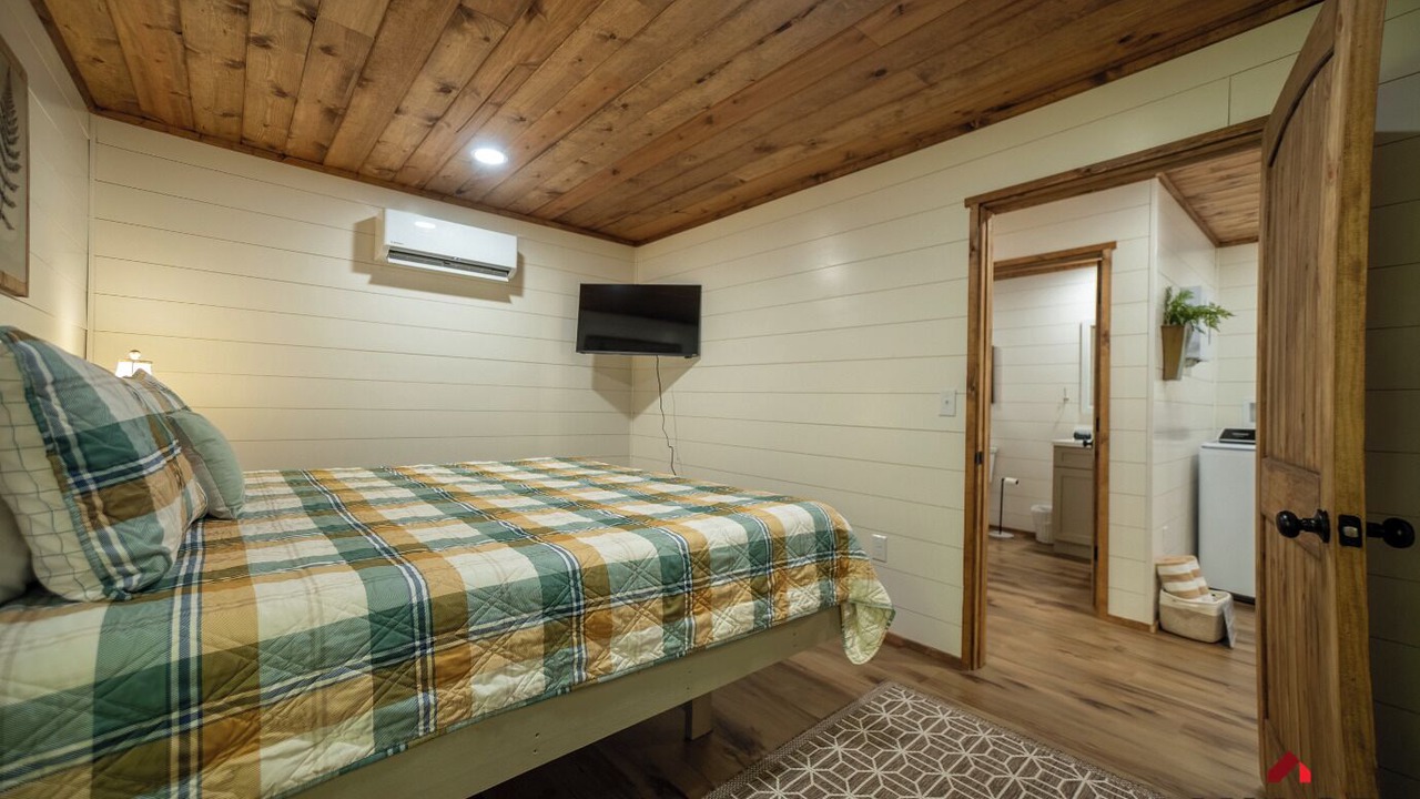 Photo of Bedroom in Fort Payne