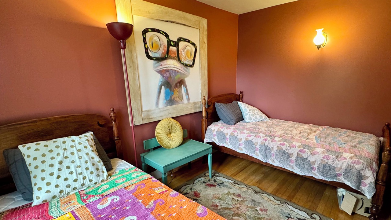 Photo of Bedroom in Town of Aurelius