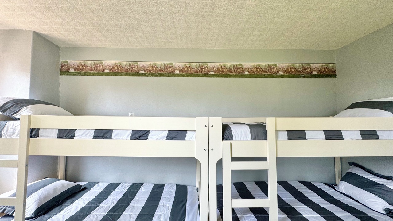 Photo of Bedroom in Town of Aurelius