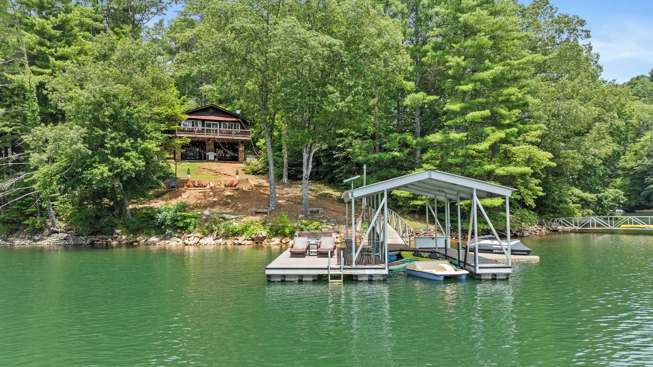 Photo of Outdoor in Morganton