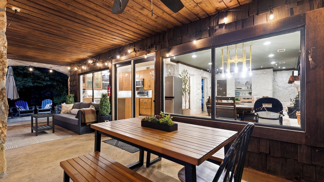 Photo of Outdoor in Morganton