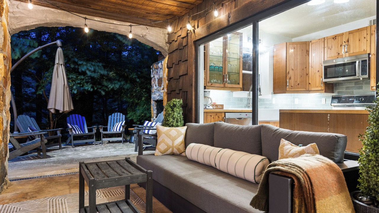 Photo of Outdoor in Morganton