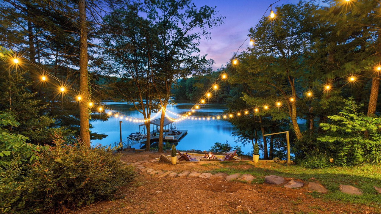 Photo of Outdoor in Morganton