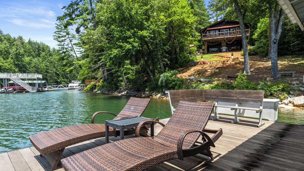 Photo of Outdoor in Morganton