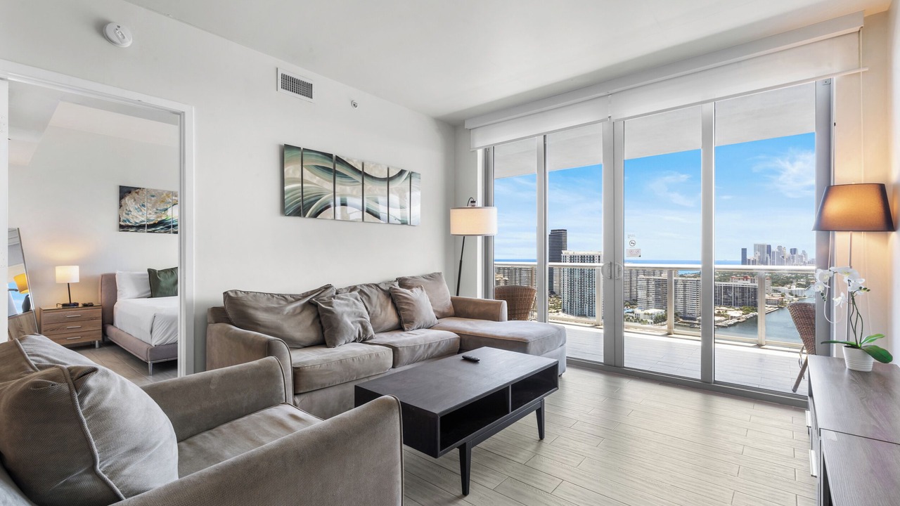 Photo of Bedroom in Hallandale Beach
