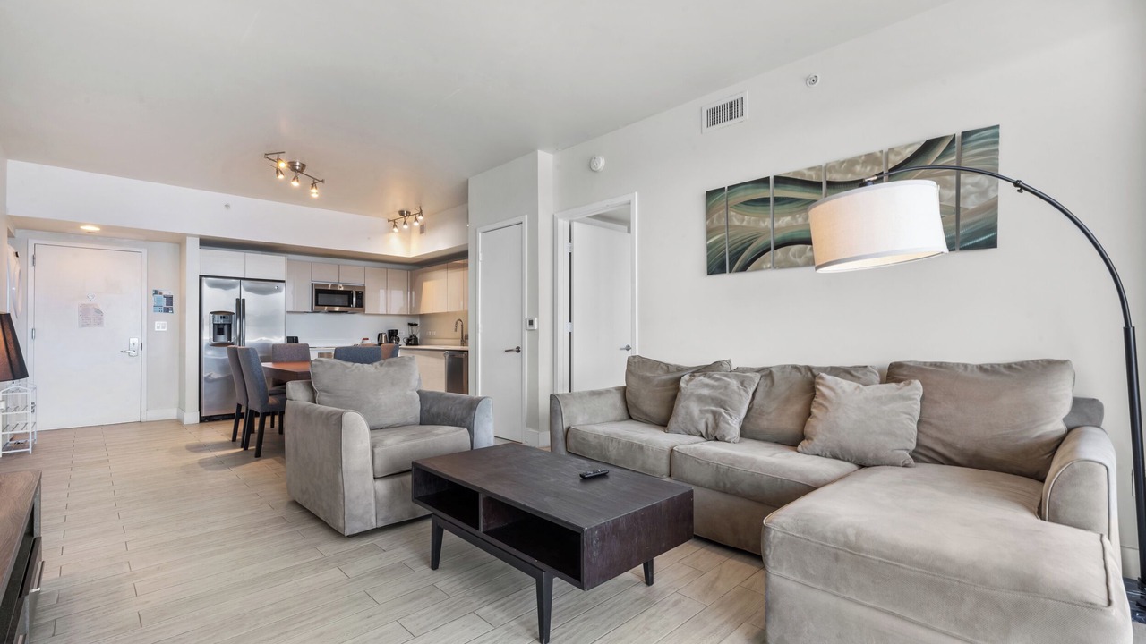 Photo of Livingroom in Hallandale Beach