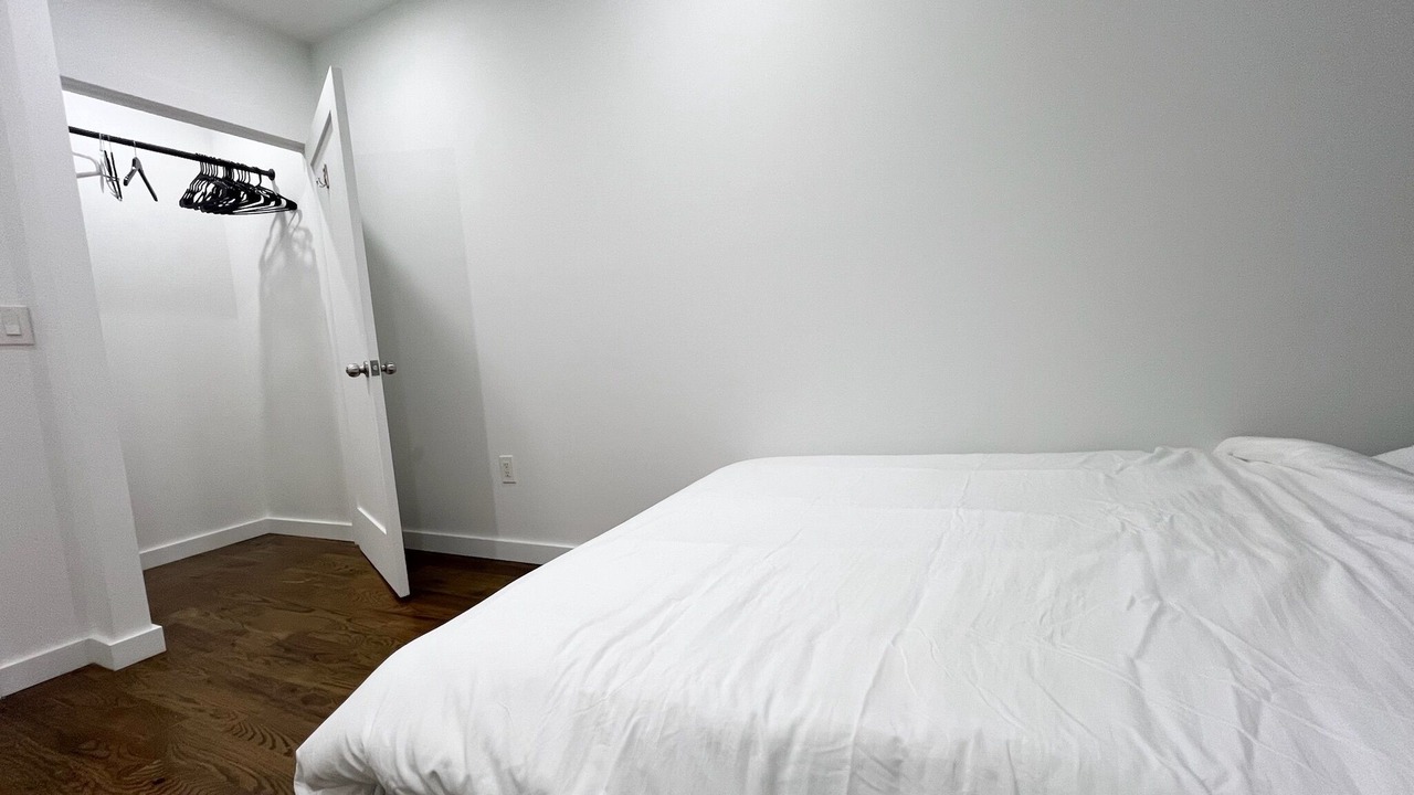 Photo of Bedroom in Bowery