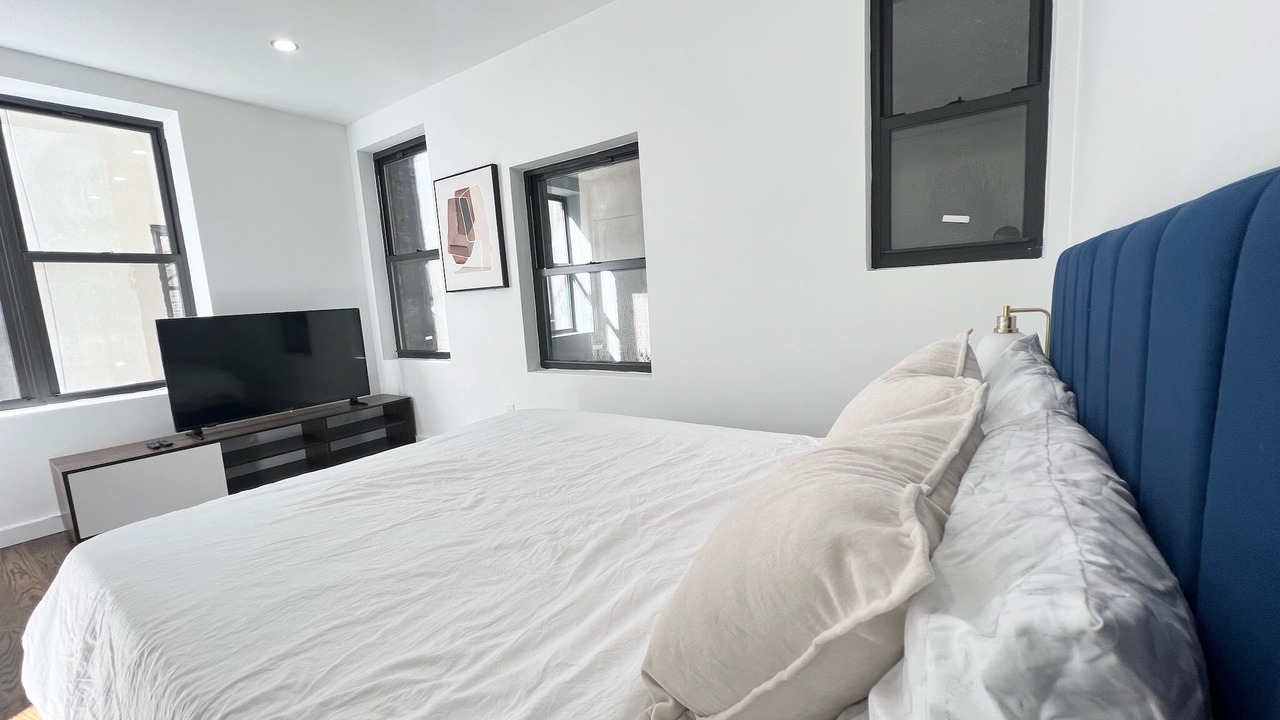 Photo of Bedroom in Bowery