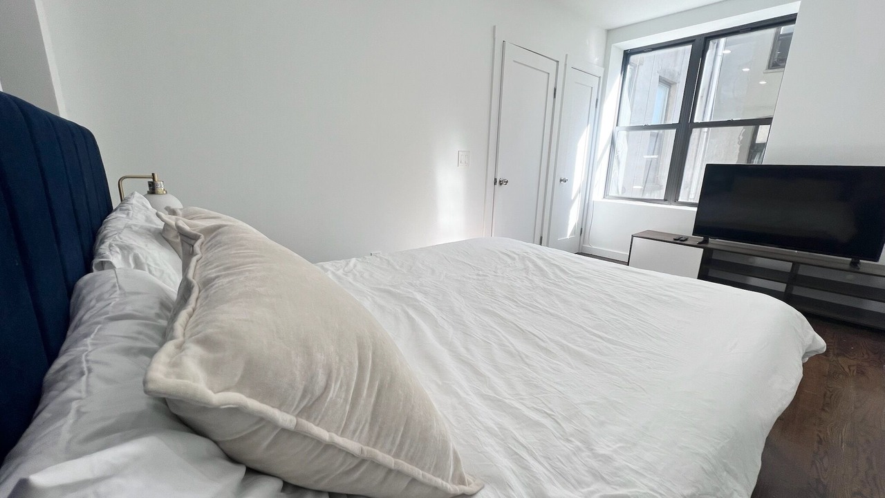 Photo of Bedroom in Bowery
